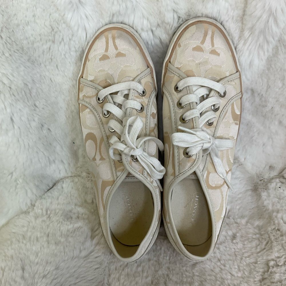 Coach Women’s Signature Dee Cream Lace-up Sneakers Shoes Size 8.5 - Picture 8 of 12